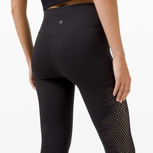 Lululemon Reveal 7/8 Tight Velocity - size 6